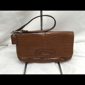 Coach Ashley Croc Embossed Leather Wristlet Wallet Clutch ✅Offers Welcome